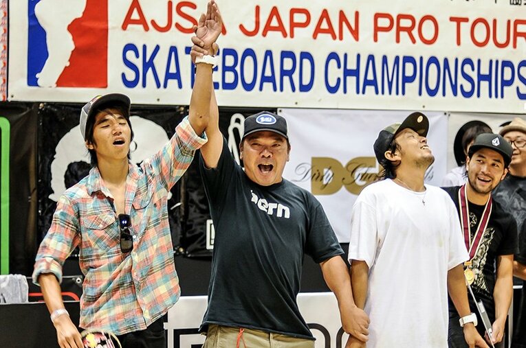 国内で無敗を継続していた2011年。優勝が決まりホッとした表情を浮かべる瀬尻稜。 ／ photograph by Yoshio Yoshida